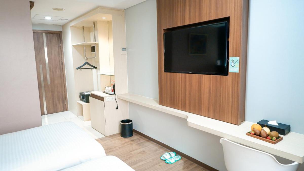 Hotel Ayola Sunrise Mojokerto Eksteriør billede