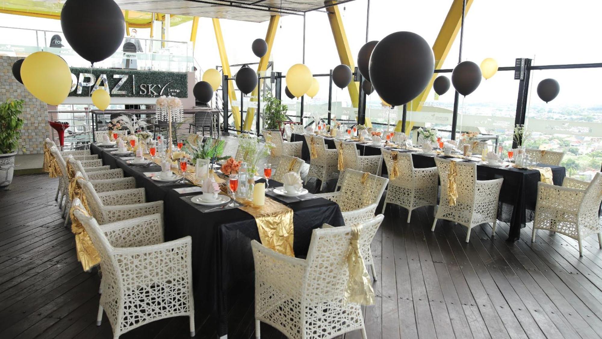 Hotel Ayola Sunrise Mojokerto Eksteriør billede