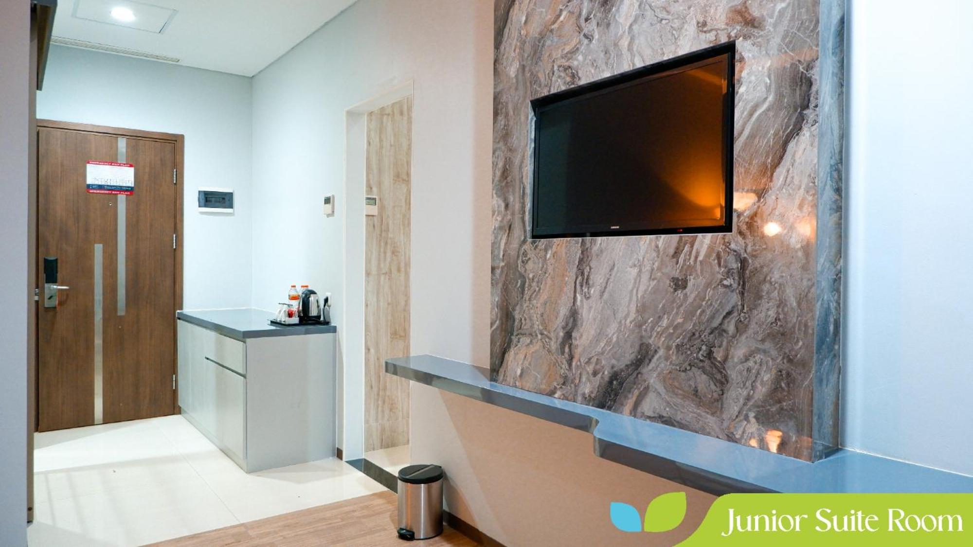 Hotel Ayola Sunrise Mojokerto Eksteriør billede